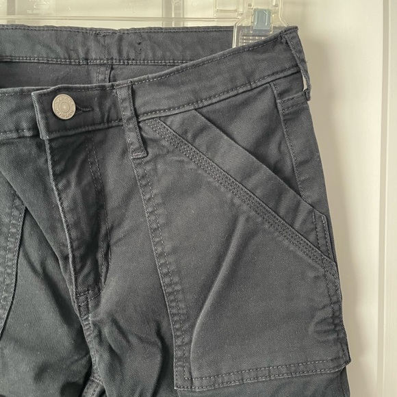 Banana Republic | Cargo / Zipper Pockets | Skinny / Stretch Pants | Mid-Rise - Picture 4 of 8